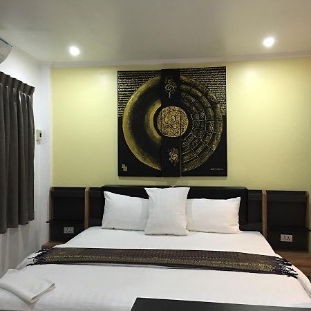 Galaxy Suites Pattaya Ngoại thất bức ảnh
