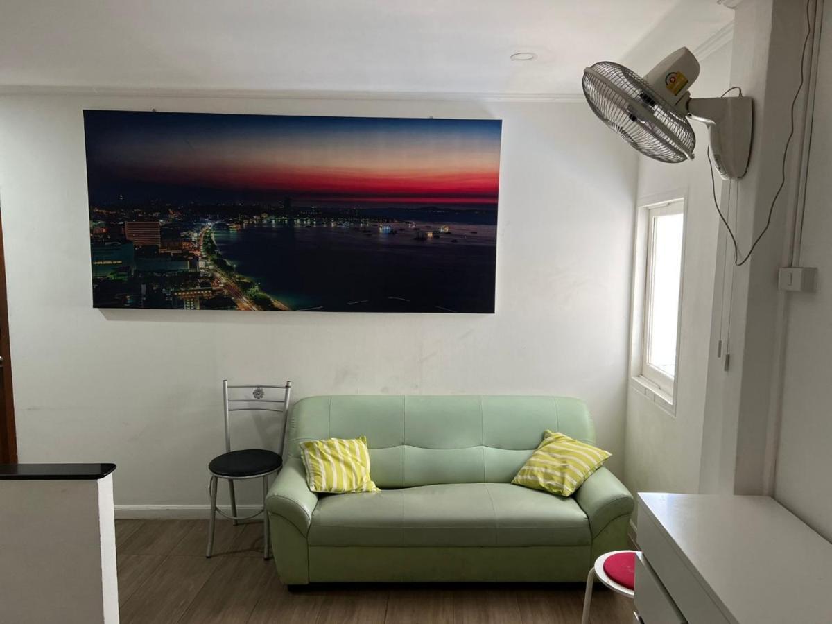 Galaxy Suites Pattaya Ngoại thất bức ảnh