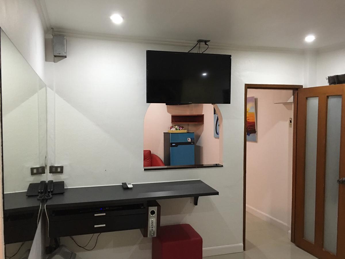 Galaxy Suites Pattaya Ngoại thất bức ảnh